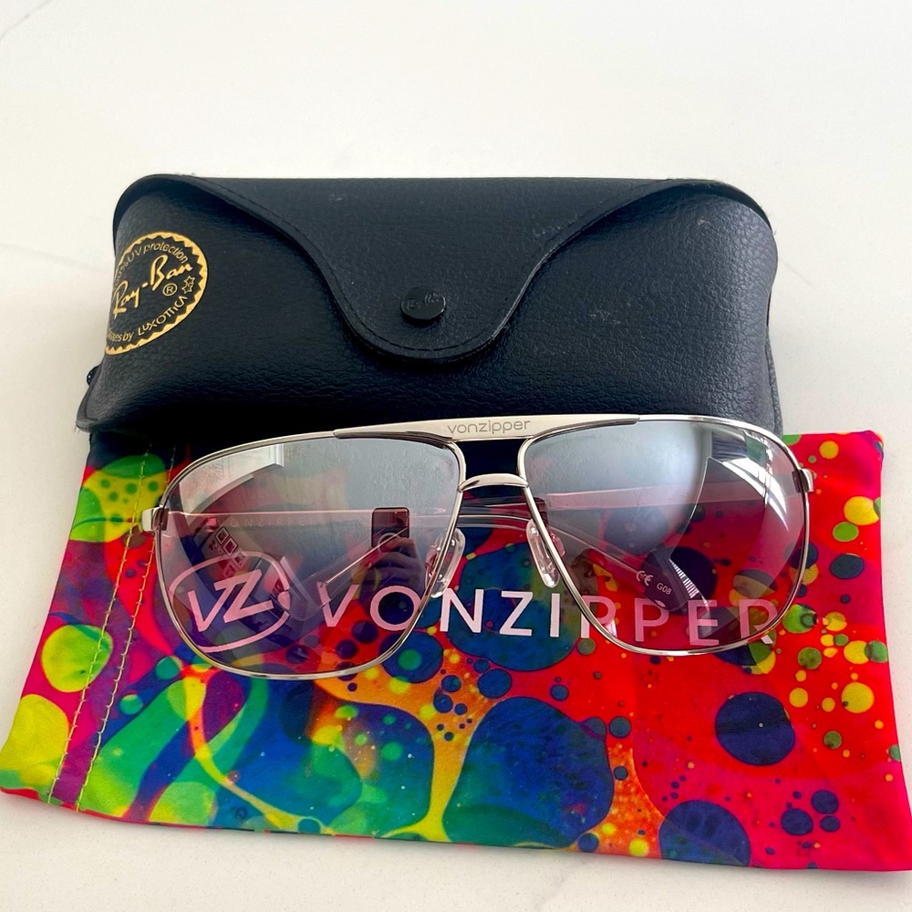 Men’s Von Zipper Skitch New Never Worn